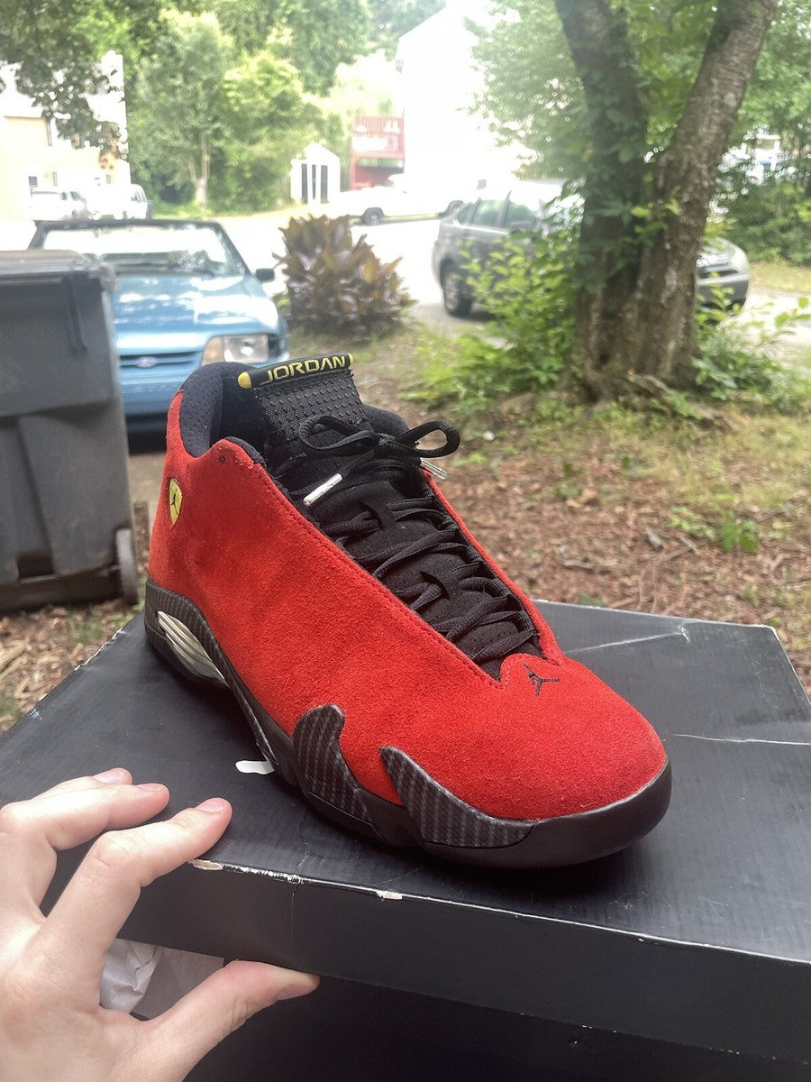 Jordan 14s Retro “Ferrari”